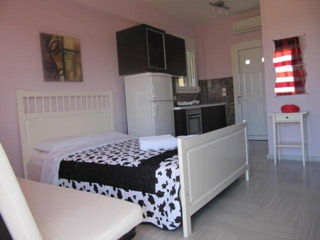 Daniel Studios Kallithea  Δωμάτιο φωτογραφία